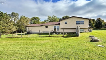122 County Road 17, Tiffin, 44883, 3 Bedroom Bedrooms, ,2 BathroomBathrooms,Residential,For Sale,County Road 17,20263931