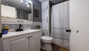 11 Jackson Street, Norwalk, 44857, 2 Bedroom Bedrooms, ,1 BathroomBathrooms,Residential,For Sale,Jackson,20263945 11 Jackson Street, Norwalk, 44857, 2 Bedroom Bedrooms, ,1 BathroomBathrooms,Residential,For Sale,Jackson,20263945