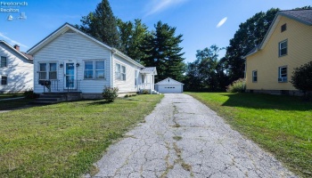 11 Jackson Street, Norwalk, 44857, 2 Bedroom Bedrooms, ,1 BathroomBathrooms,Residential,For Sale,Jackson,20263945 11 Jackson Street, Norwalk, 44857, 2 Bedroom Bedrooms, ,1 BathroomBathrooms,Residential,For Sale,Jackson,20263945