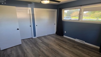 1725 Port Clinton Rd, Fremont, 43420, 3 Bedroom Bedrooms, ,2 BathroomBathrooms,Residential,For Sale,Port Clinton Rd,20263943 1725 Port Clinton Rd, Fremont, 43420, 3 Bedroom Bedrooms, ,2 BathroomBathrooms,Residential,For Sale,Port Clinton Rd,20263943