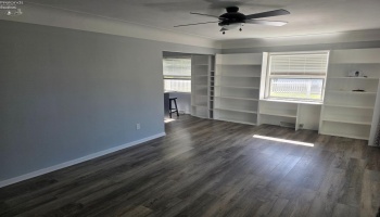 1725 Port Clinton Rd, Fremont, 43420, 3 Bedroom Bedrooms, ,2 BathroomBathrooms,Residential,For Sale,Port Clinton Rd,20263943 1725 Port Clinton Rd, Fremont, 43420, 3 Bedroom Bedrooms, ,2 BathroomBathrooms,Residential,For Sale,Port Clinton Rd,20263943