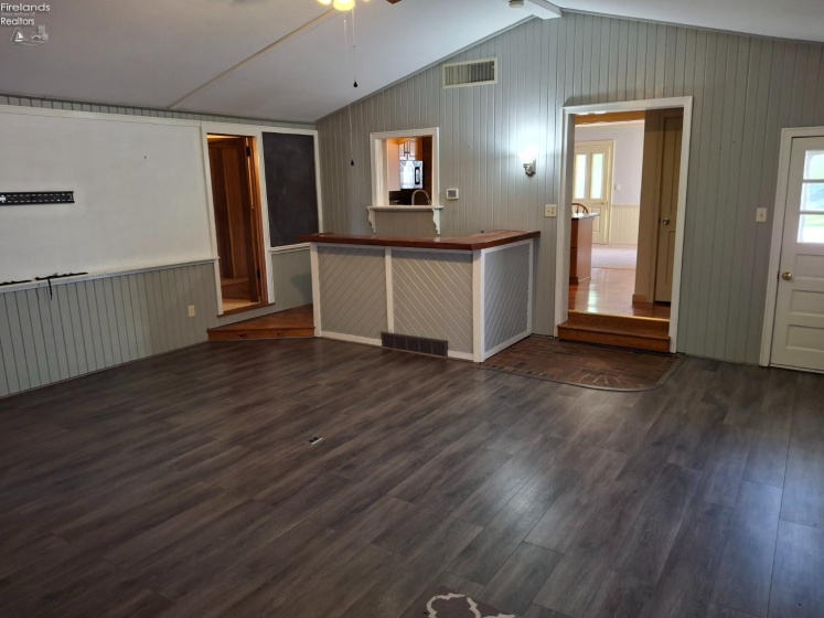 37 Maple Street, Norwalk, 44857, 3 Bedroom Bedrooms, ,2 BathroomBathrooms,Residential,For Sale,Maple,20263952