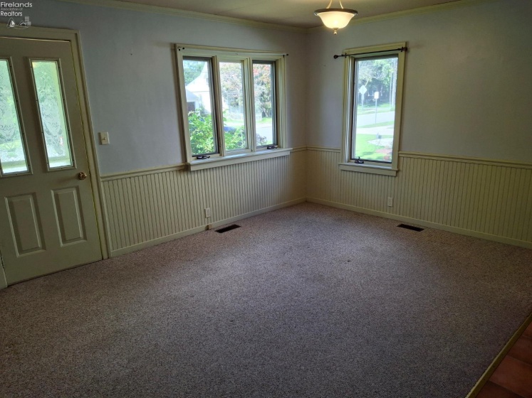 37 Maple Street, Norwalk, 44857, 3 Bedroom Bedrooms, ,2 BathroomBathrooms,Residential,For Sale,Maple,20263952