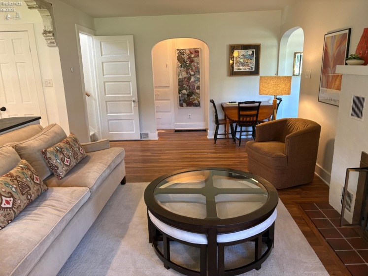 109 Elm Street, Milan, 44839, 4 Bedroom Bedrooms, ,2 BathroomBathrooms,Residential,For Sale,Elm,20263956