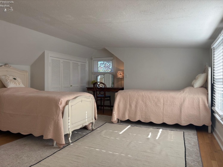 109 Elm Street, Milan, 44839, 4 Bedroom Bedrooms, ,2 BathroomBathrooms,Residential,For Sale,Elm,20263956