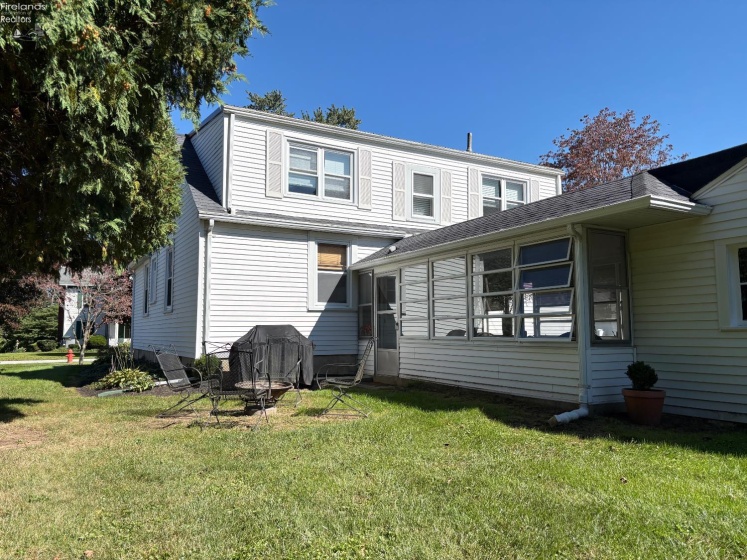 109 Elm Street, Milan, 44839, 4 Bedroom Bedrooms, ,2 BathroomBathrooms,Residential,For Sale,Elm,20263956