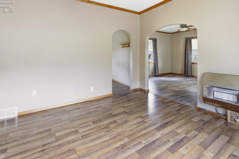 5920 Clover Lane, Walbridge, 43465, 4 Bedroom Bedrooms, ,1 BathroomBathrooms,Residential,For Sale,Clover,20263725