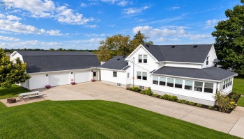 5920 Clover Lane, Walbridge, 43465, 4 Bedroom Bedrooms, ,1 BathroomBathrooms,Residential,For Sale,Clover,20263725