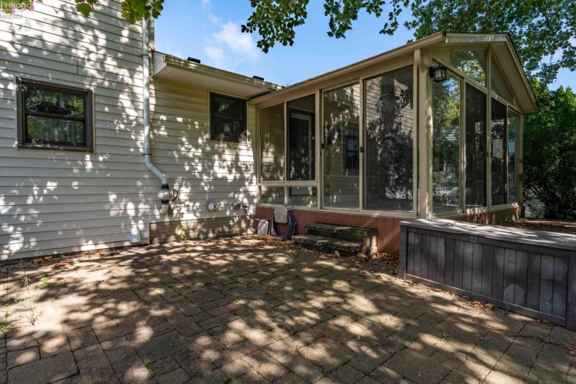 314 Linden Way Drive, Sandusky, 44870, 3 Bedroom Bedrooms, ,3 BathroomBathrooms,Residential,For Sale,Linden Way,20263815