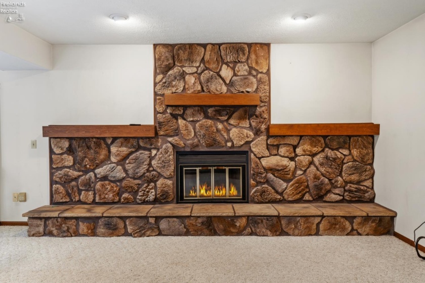314 Linden Way Drive, Sandusky, 44870, 3 Bedroom Bedrooms, ,3 BathroomBathrooms,Residential,For Sale,Linden Way,20263815