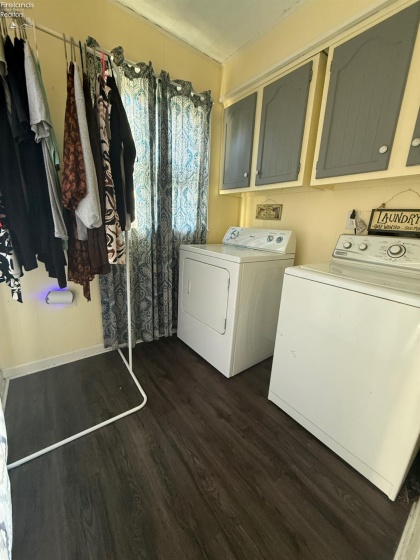 419 East Stevenson, Gibsonburg, 43431, 3 Bedroom Bedrooms, ,2 BathroomBathrooms,Residential,For Sale,East Stevenson,20263969