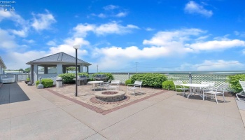 128 Clinton Reef Drive, Port Clinton, 43452, 2 Bedroom Bedrooms, ,1 BathroomBathrooms,Residential,For Sale,Clinton Reef,20263953