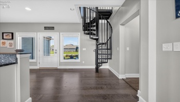 5211 Bay Pointe Circle, Port Clinton, 43452, 6 Bedroom Bedrooms, ,5 BathroomBathrooms,Residential,For Sale,Bay Pointe,20263961