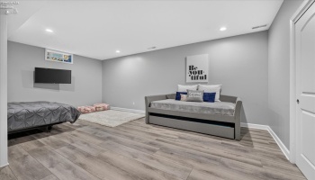 5211 Bay Pointe Circle, Port Clinton, 43452, 6 Bedroom Bedrooms, ,5 BathroomBathrooms,Residential,For Sale,Bay Pointe,20263961