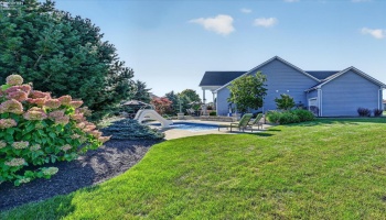 5211 Bay Pointe Circle, Port Clinton, 43452, 6 Bedroom Bedrooms, ,5 BathroomBathrooms,Residential,For Sale,Bay Pointe,20263961