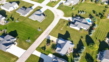 5211 Bay Pointe Circle, Port Clinton, 43452, 6 Bedroom Bedrooms, ,5 BathroomBathrooms,Residential,For Sale,Bay Pointe,20263961