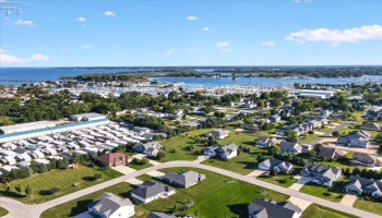 5211 Bay Pointe Circle, Port Clinton, 43452, 6 Bedroom Bedrooms, ,5 BathroomBathrooms,Residential,For Sale,Bay Pointe,20263961