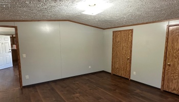 200 Ontario Street, LaCarne, 43439, 2 Bedroom Bedrooms, ,2 BathroomBathrooms,Residential,For Sale,Ontario,20263971