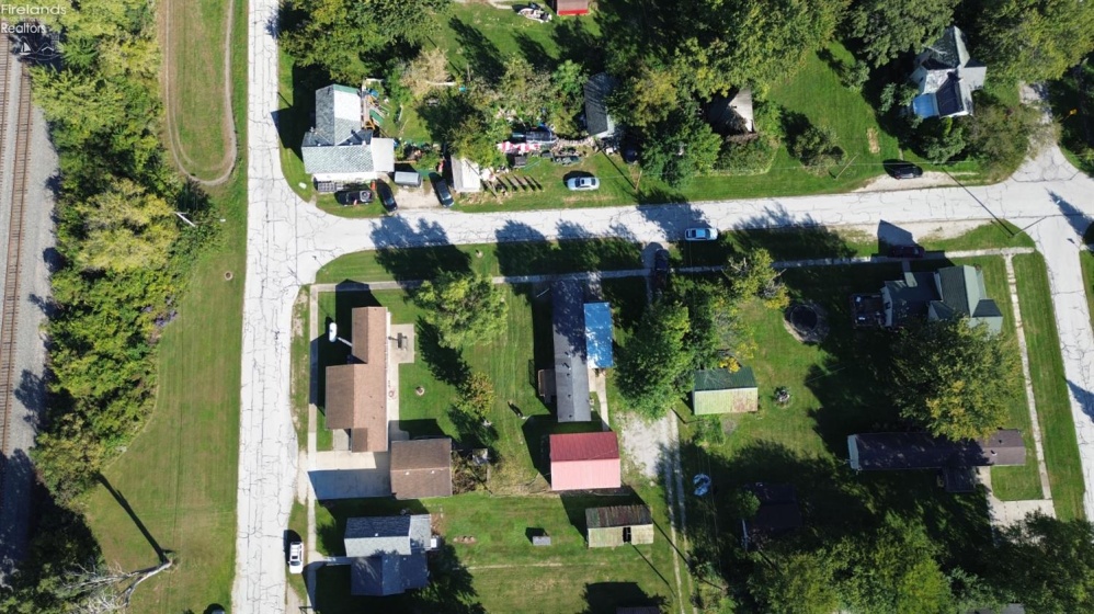 200 Ontario Street, LaCarne, 43439, 2 Bedroom Bedrooms, ,2 BathroomBathrooms,Residential,For Sale,Ontario,20263971