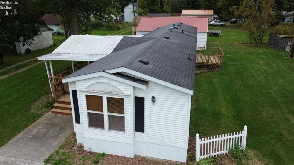 200 Ontario Street, LaCarne, 43439, 2 Bedroom Bedrooms, ,2 BathroomBathrooms,Residential,For Sale,Ontario,20263971