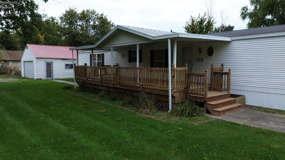 200 Ontario Street, LaCarne, 43439, 2 Bedroom Bedrooms, ,2 BathroomBathrooms,Residential,For Sale,Ontario,20263971