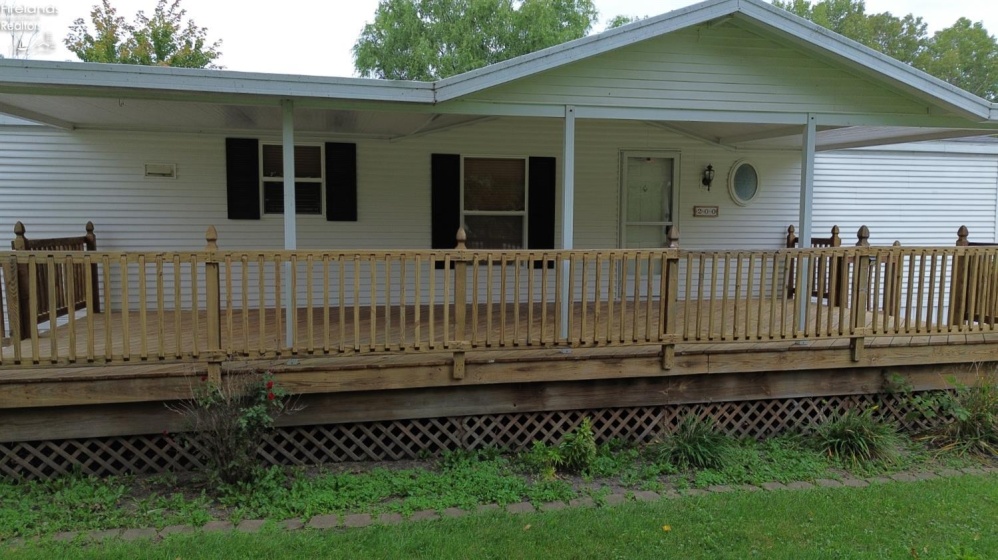 200 Ontario Street, LaCarne, 43439, 2 Bedroom Bedrooms, ,2 BathroomBathrooms,Residential,For Sale,Ontario,20263971