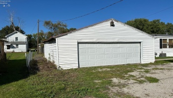 200 Ontario Street, LaCarne, 43439, 2 Bedroom Bedrooms, ,2 BathroomBathrooms,Residential,For Sale,Ontario,20263971