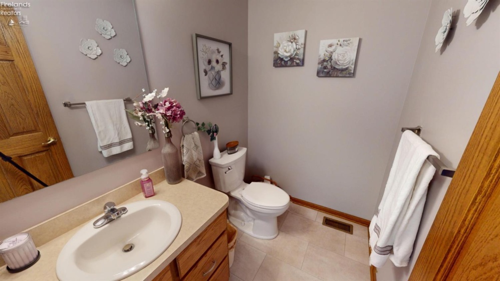 525 State Route 635, Helena, 43435, 3 Bedroom Bedrooms, ,3 BathroomBathrooms,Residential,For Sale,State Route 635,20263940