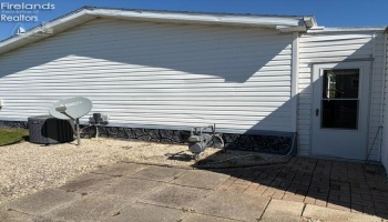 60 N SR 101, Tiffin, 44883, 3 Bedroom Bedrooms, ,2 BathroomBathrooms,Residential,For Sale,N SR 101,20263964