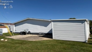 60 N SR 101, Tiffin, 44883, 3 Bedroom Bedrooms, ,2 BathroomBathrooms,Residential,For Sale,N SR 101,20263964