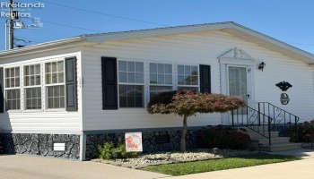 60 N SR 101, Tiffin, 44883, 3 Bedroom Bedrooms, ,2 BathroomBathrooms,Residential,For Sale,N SR 101,20263964