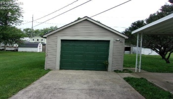 516 Miller Avenue, Fostoria, 44830, 2 Bedroom Bedrooms, ,1 BathroomBathrooms,Residential,For Sale,Miller,20263981