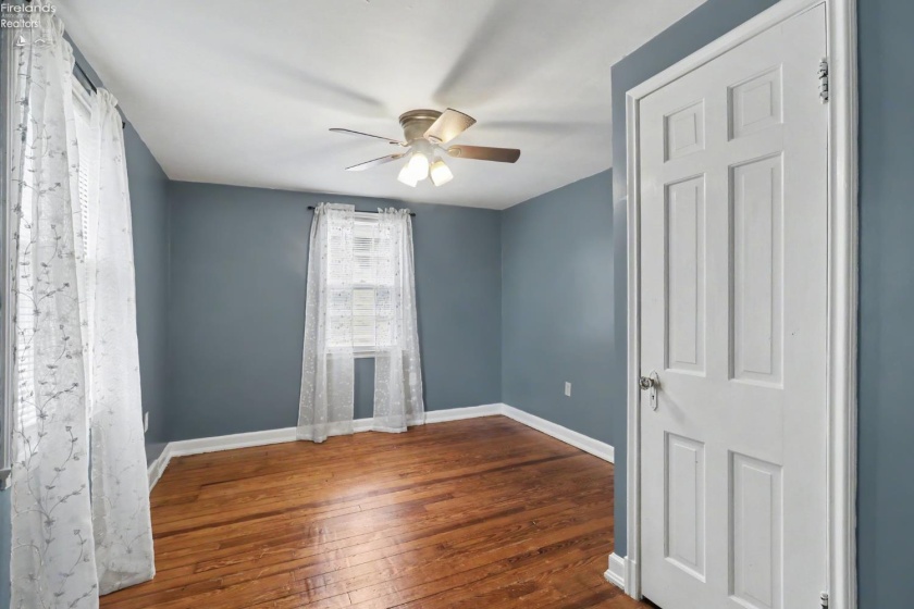 422 Northwest St, Bellevue, 44811, 3 Bedroom Bedrooms, ,2 BathroomBathrooms,Residential,For Sale,Northwest St,20263984