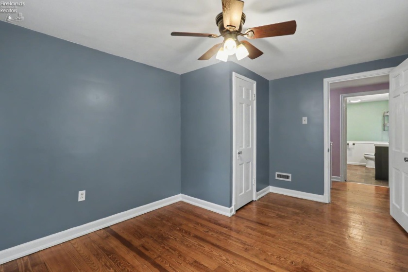 422 Northwest St, Bellevue, 44811, 3 Bedroom Bedrooms, ,2 BathroomBathrooms,Residential,For Sale,Northwest St,20263984