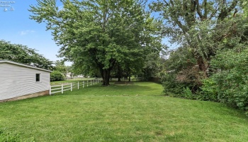 422 Northwest St, Bellevue, 44811, 3 Bedroom Bedrooms, ,2 BathroomBathrooms,Residential,For Sale,Northwest St,20263984
