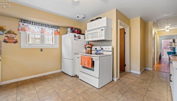 304 42nd Street, Sandusky, 44870, 2 Bedroom Bedrooms, ,2 BathroomBathrooms,Residential,For Sale,42nd,20263817 304 42nd Street, Sandusky, 44870, 2 Bedroom Bedrooms, ,2 BathroomBathrooms,Residential,For Sale,42nd,20263817