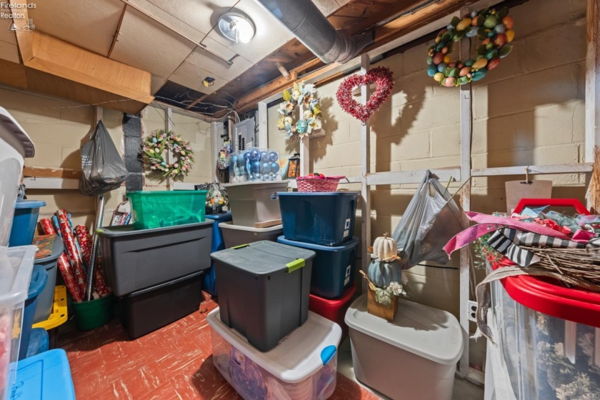 304 42nd Street, Sandusky, 44870, 2 Bedroom Bedrooms, ,2 BathroomBathrooms,Residential,For Sale,42nd,20263817