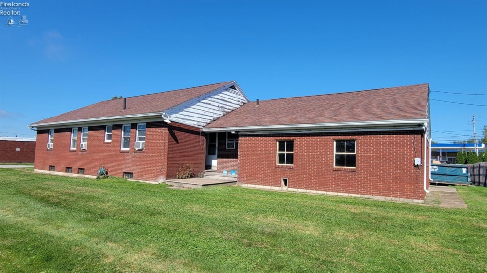 3230 Venice Road, Sandusky, 44870, 3 Bedroom Bedrooms, ,2 BathroomBathrooms,Residential,For Sale,Venice,20263769