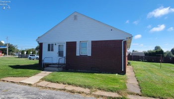 3230 Venice Road, Sandusky, 44870, 3 Bedroom Bedrooms, ,2 BathroomBathrooms,Residential,For Sale,Venice,20263769
