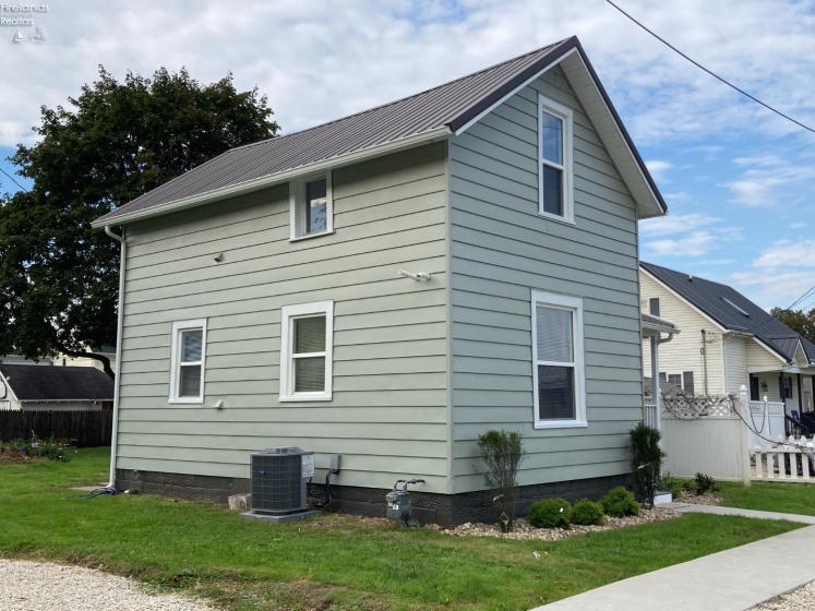 110 Emerald Street, Willard, 44890, 3 Bedroom Bedrooms, ,1 BathroomBathrooms,Residential,For Sale,Emerald,20263960