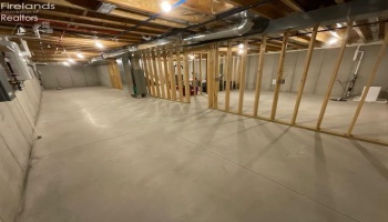 1705 Hayes Avenue, Fremont, 43420, 2 Bedroom Bedrooms, ,2 BathroomBathrooms,Residential,For Sale,Hayes,20264033