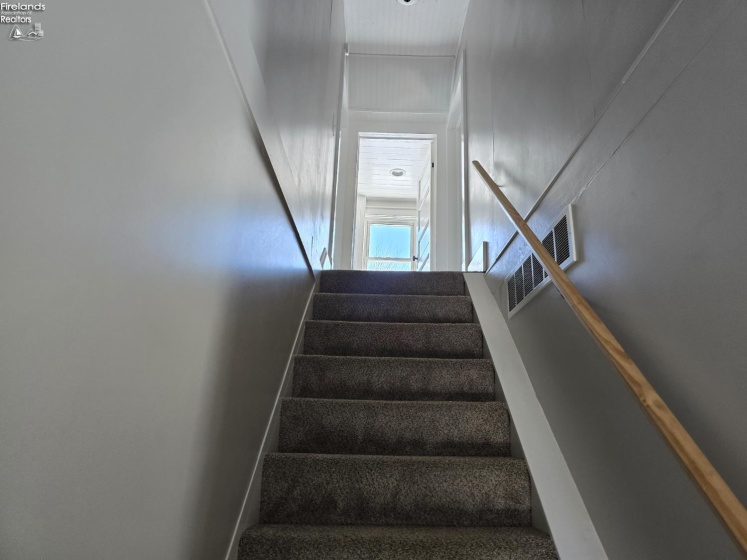 113 3rd Street, New London, 44851, 3 Bedroom Bedrooms, ,2 BathroomBathrooms,Residential,For Sale,3rd,20264034