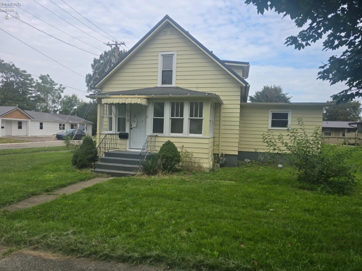 113 3rd Street, New London, 44851, 3 Bedroom Bedrooms, ,2 BathroomBathrooms,Residential,For Sale,3rd,20264034