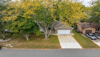 2124 Roselawn Drive, Fremont, 43420, 3 Bedroom Bedrooms, ,3 BathroomBathrooms,Residential,For Sale,Roselawn,20263794