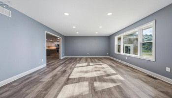 2124 Roselawn Drive, Fremont, 43420, 3 Bedroom Bedrooms, ,3 BathroomBathrooms,Residential,For Sale,Roselawn,20263794