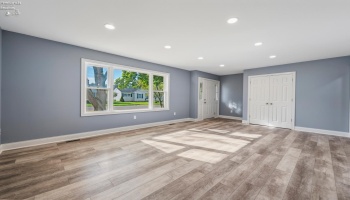 2124 Roselawn Drive, Fremont, 43420, 3 Bedroom Bedrooms, ,3 BathroomBathrooms,Residential,For Sale,Roselawn,20263794