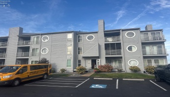 328 Clinton Reef Drive, Port Clinton, 43452, 2 Bedroom Bedrooms, ,2 BathroomBathrooms,Residential,For Sale,Clinton Reef,20263968