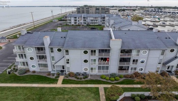 328 Clinton Reef Drive, Port Clinton, 43452, 2 Bedroom Bedrooms, ,2 BathroomBathrooms,Residential,For Sale,Clinton Reef,20263968