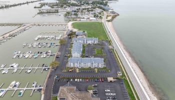 328 Clinton Reef Drive, Port Clinton, 43452, 2 Bedroom Bedrooms, ,2 BathroomBathrooms,Residential,For Sale,Clinton Reef,20263968