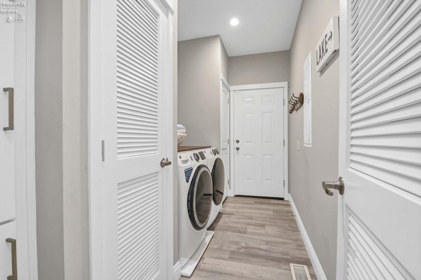 10850 Bayshore Cardinal Road, Marblehead, 43440, 3 Bedroom Bedrooms, ,2 BathroomBathrooms,Residential,For Sale,Bayshore Cardinal,20263861